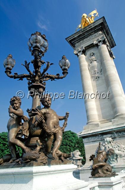 pont alexandre III.JPG - Pont Alexandre IIIParis 8e, France